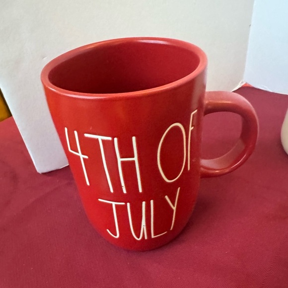 NWT Rae Dunn Red/White Seasonal Mug 4th of July - Picture 1 of 4